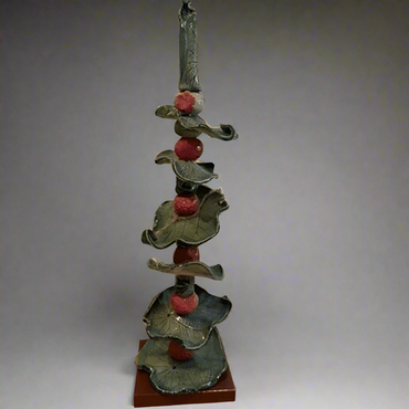 RED & GREEN LEAF Table-Top Totem Pole