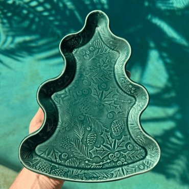 Green Christmas Tree Serving platter - handmade ceramic by Sushine Pot-Tree, Sushine Coast, Australia