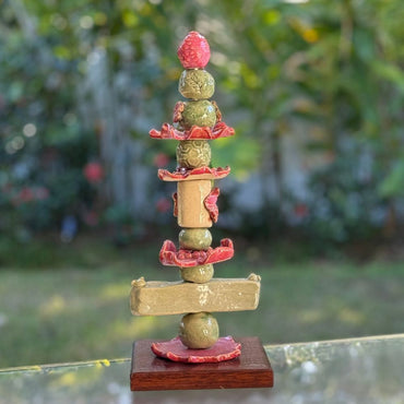 LET IT BEE - Table Top Garden Totem