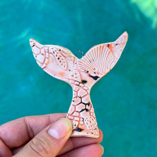 Whale Tail Hanging Deco | Pink Speckles