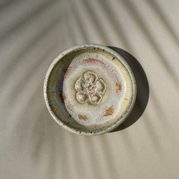 Salt Spray Hibiscus Ring Dish