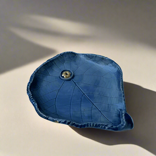 Blue Vein Leaf Incense Holder with Gold lustre