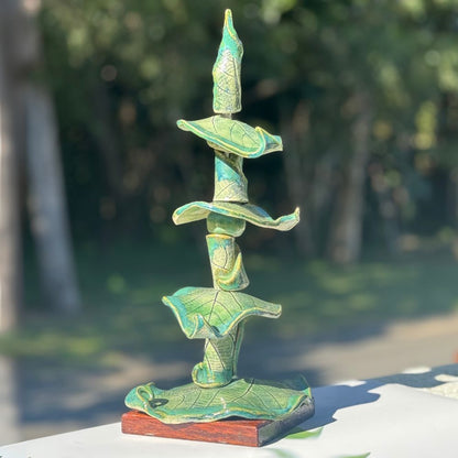 LEAF STACK Garden Totem Pole
