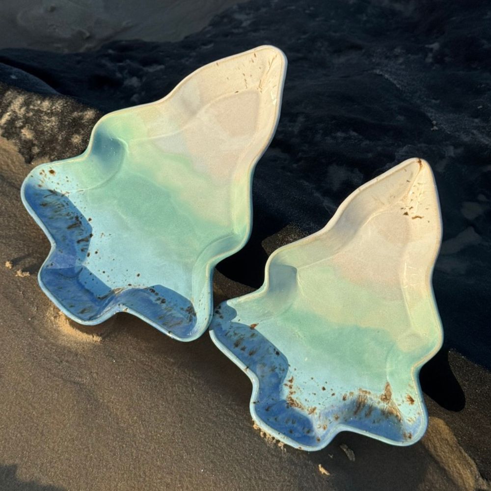 Coastal Christmas Tree Nesting Plates